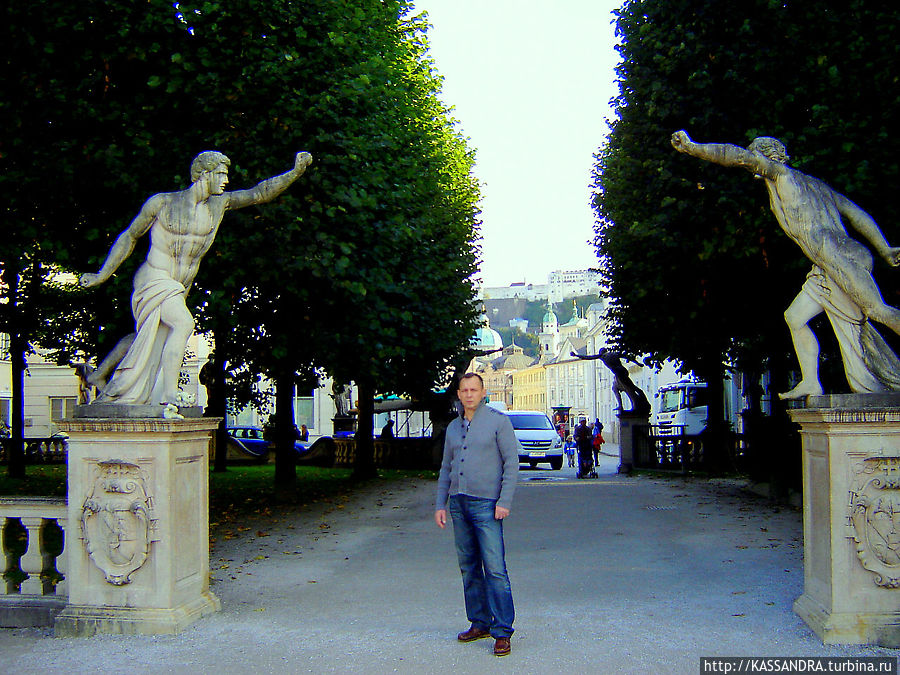 Скульптуры атлетов Зальцбург, Австрия Скульптуры атлетов Зальцбург, Австрия