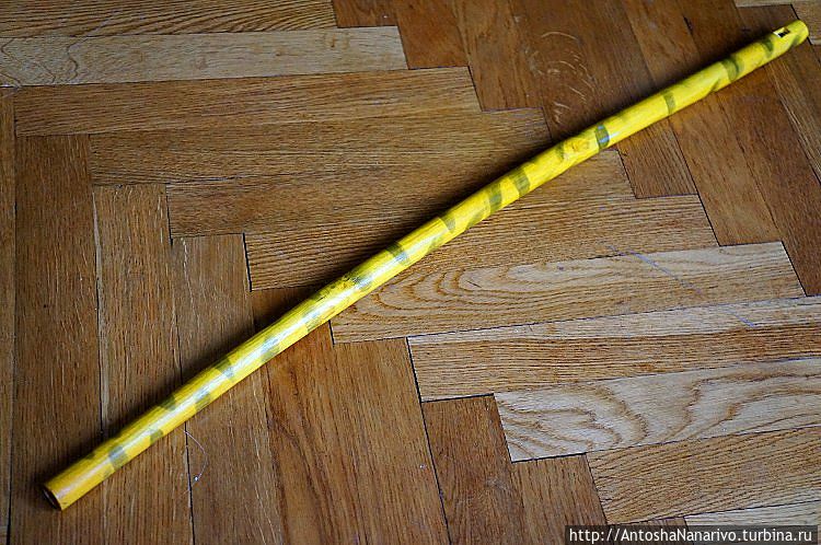 Тилинка – обертоновая флейта без игровых отверстий Буковец, Украина