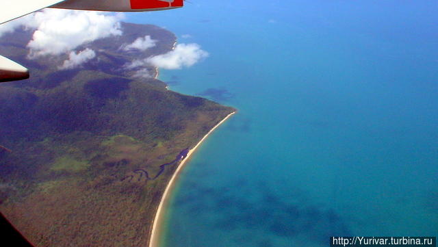 На восточном побережье Австралии сотни километров песчаных пляжей
