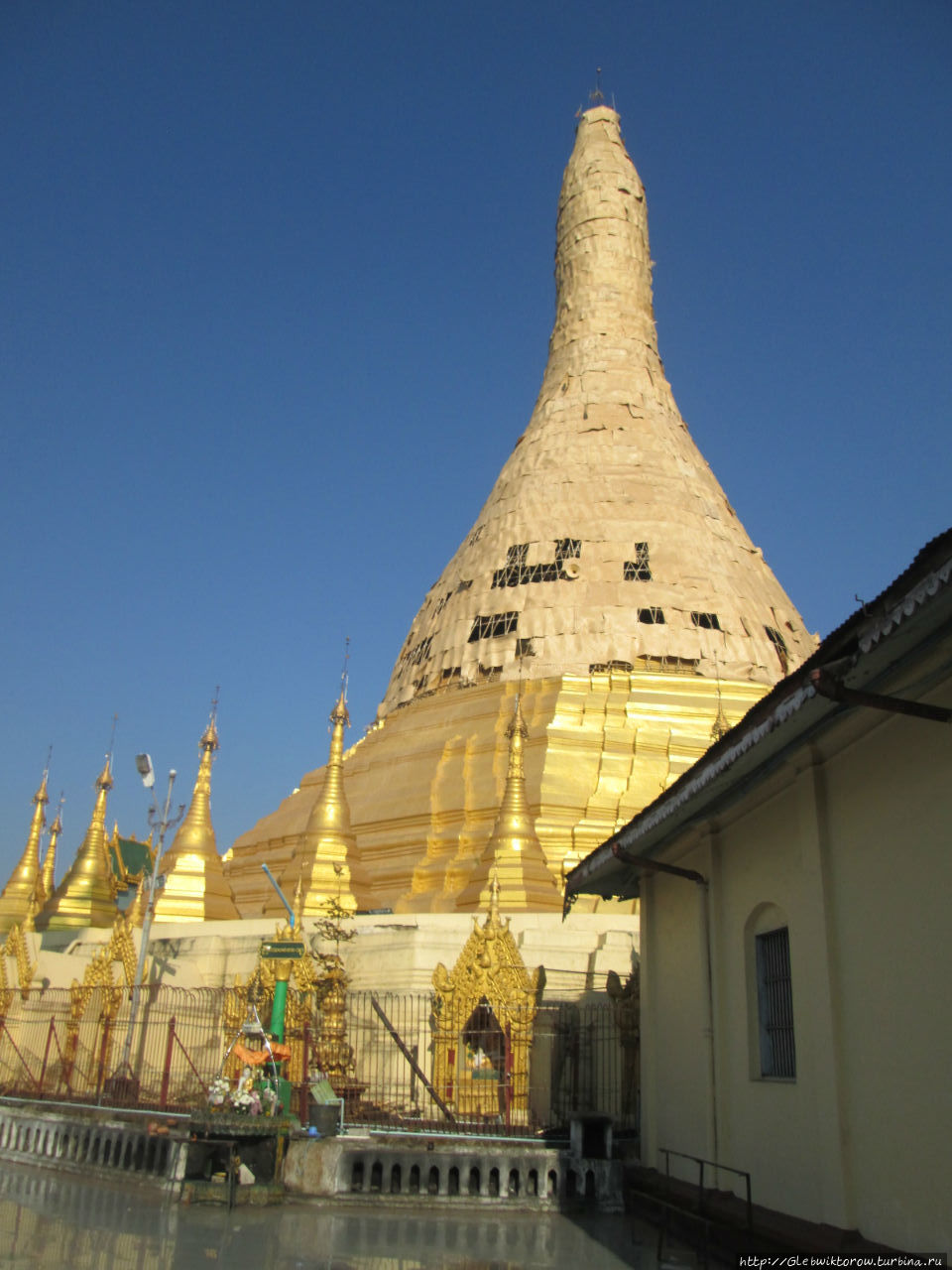 Shwe Saw Yan — главная пагода Татоуна Татон, Мьянма