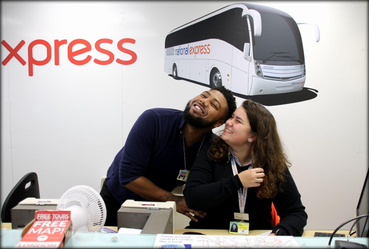 Три плюс два или пятьдесят оттенков английского Эдинбург, Великобритания Три плюс два или пятьдесят оттенков английского Эдинбург, Великобритания