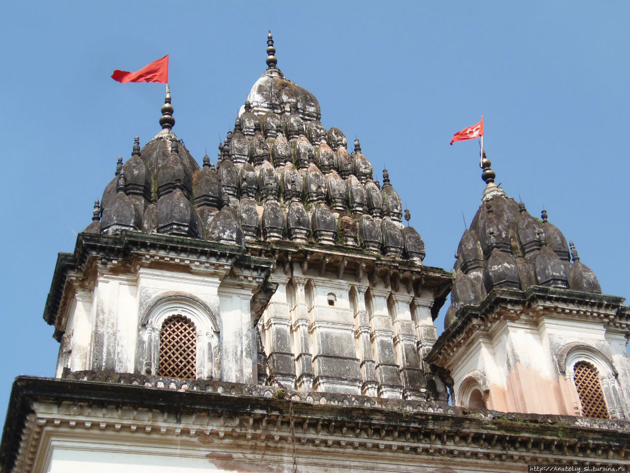 Город Путхия, храм бога Шивы Путхия, Бангладеш