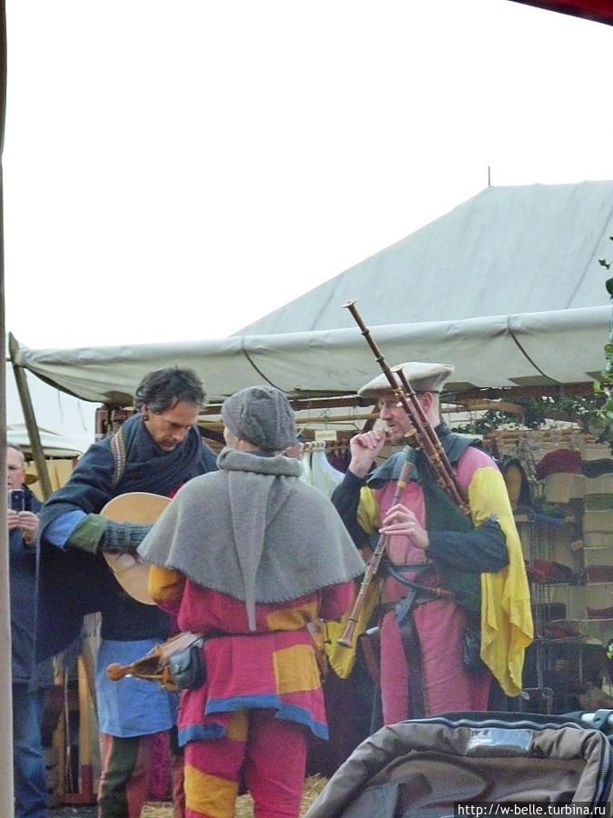 Праздник Средневековья в замке-музее Роннебург Роннебург, Германия