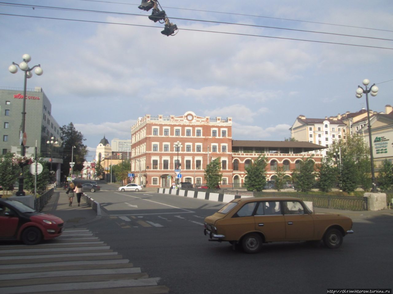 Прогулка по центру Казани в начале сентября Казань, Россия Прогулка по центру Казани в начале сентября Казань, Россия