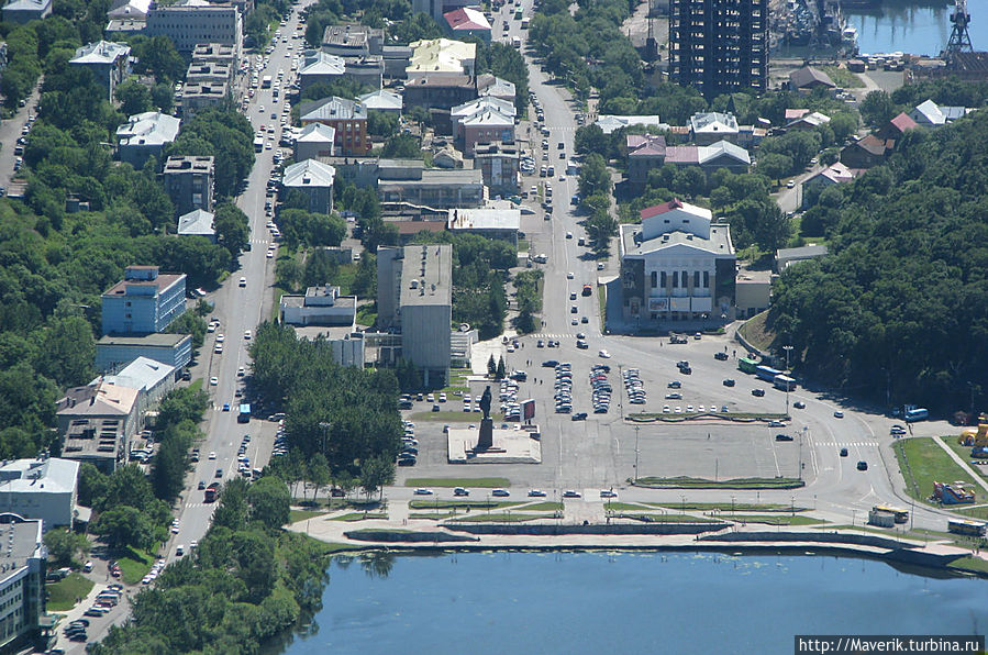Центр города. Центр города.