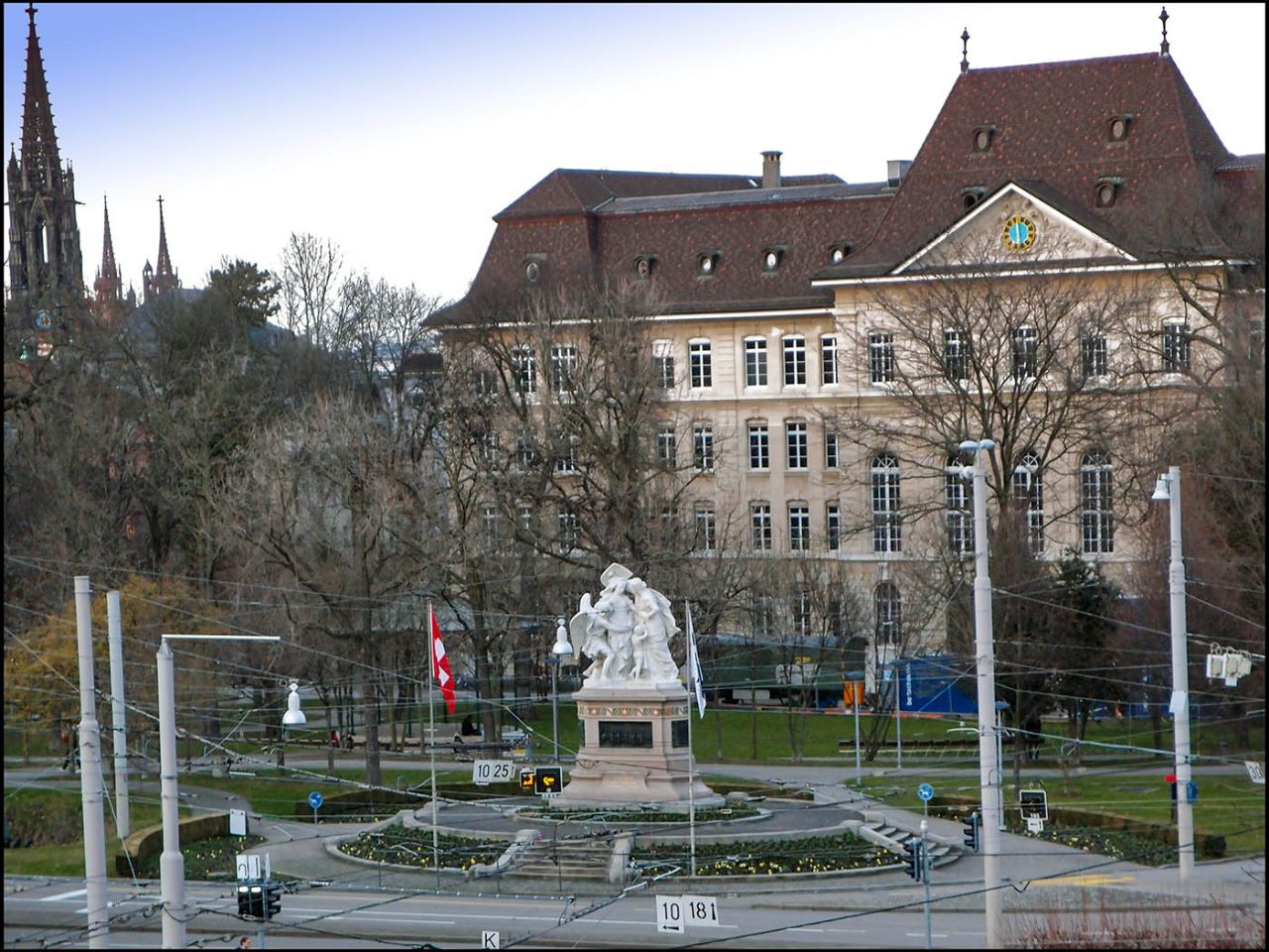 Необычные скульптуры Базеля Базель, Швейцария