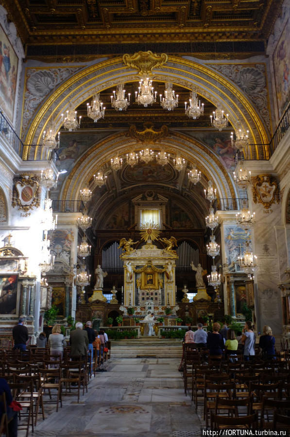 Церковь Санта Мария ин Аракоелли Рим, Италия