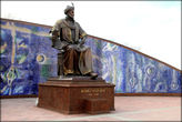УЗБЕКИСТАН, г. САМАРКАНД

Мухаммед Тарагай ибн Шахрух ибн Тимур Улугбек Гураган (перс. 22 марта 1394, Сольтание — 27 октября 1449, Самарканд) — среднеазиатский государственный деятель, правитель тюркской державы Тимуридов, сын Шахруха, внук Тамерлана. Известен как выдающийся математик, астроном, просветитель и поэт своего времени, также интересовался историей и поэзией. Основал одну из важнейших обсерваторий средневековья.