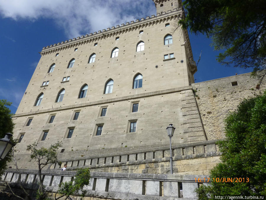 Правительственный дворец Сан-Марино, Сан-Марино