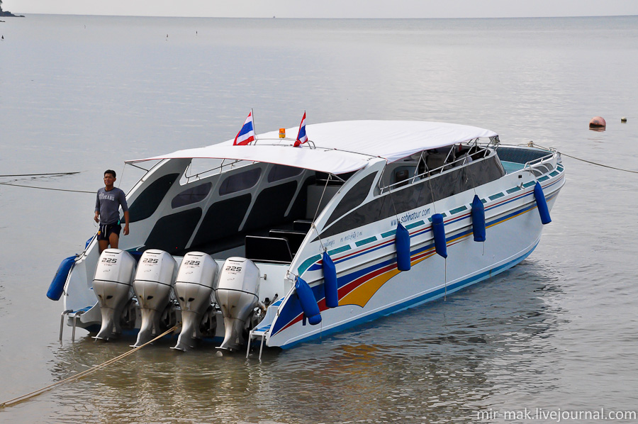 Так называемый «SPEED BOAT», на мой взгляд, самый удобный вид транспорта для экскурсий по островам. Краби, Таиланд