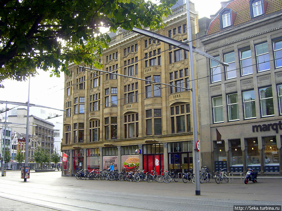 Здания на улице Hofweg Гаага, Нидерланды