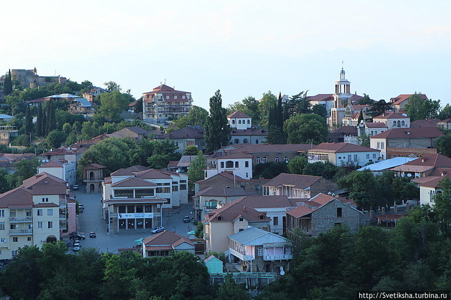 Маленькая туристическая деревня европейского типа — Сигнахи Сигнахи, Грузия