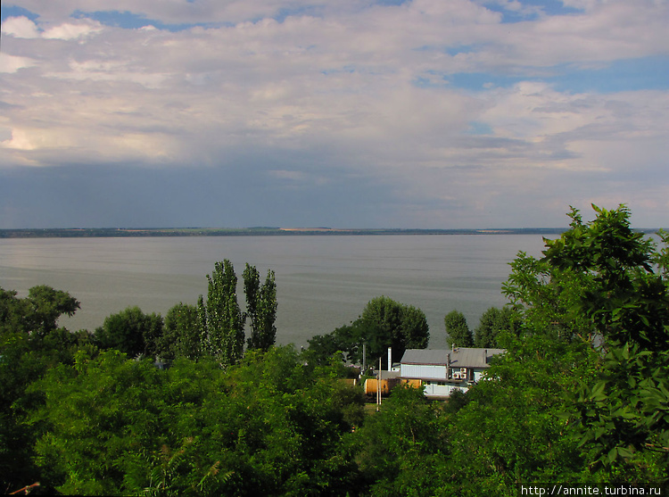 и сверкающую летом тысяча и сверкающую летом тысяча