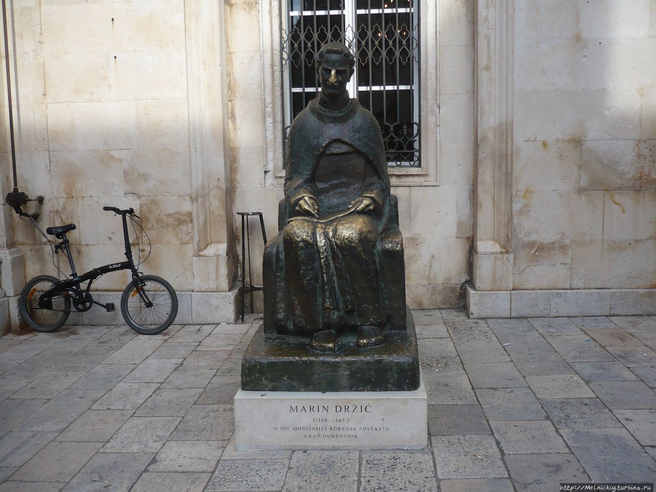 Памятник Марину Држичу Дубровник, Хорватия