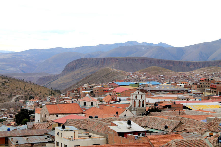 панорамы города и окресностей Потоси, Боливия