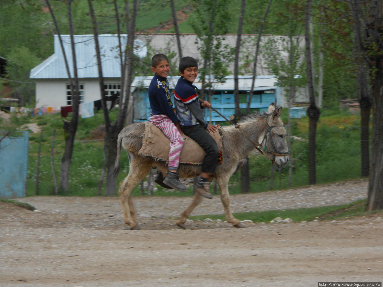 Автостопом по Памирскому тракту. Часть 1. Горно-Бадахшанская область, Таджикистан