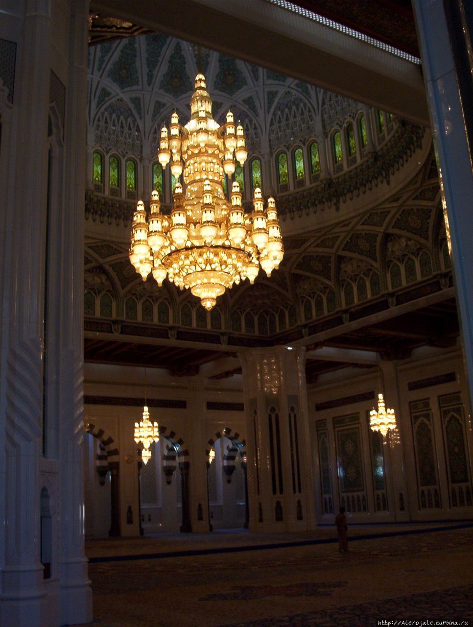Знаменитая мечеть в Маскате Маскат, Оман