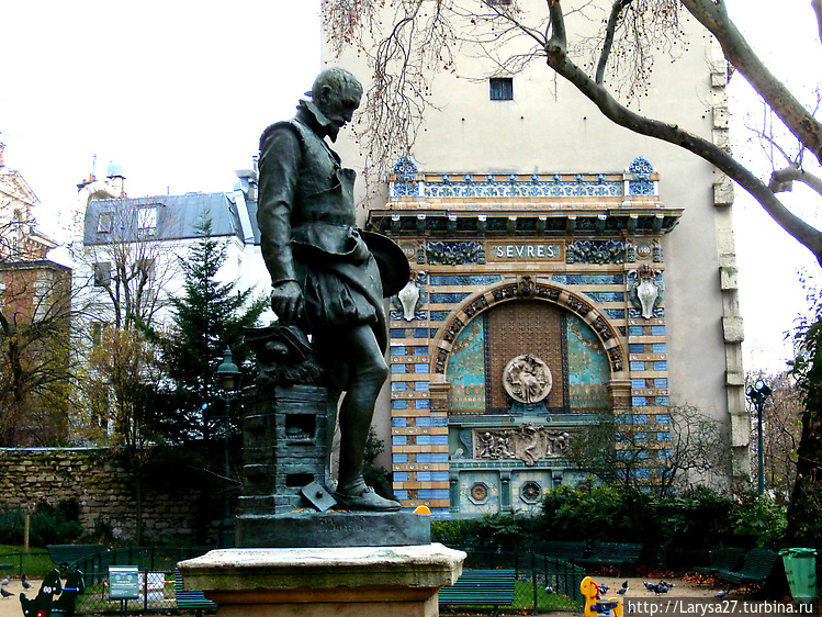 Памятник Бернару Палисси