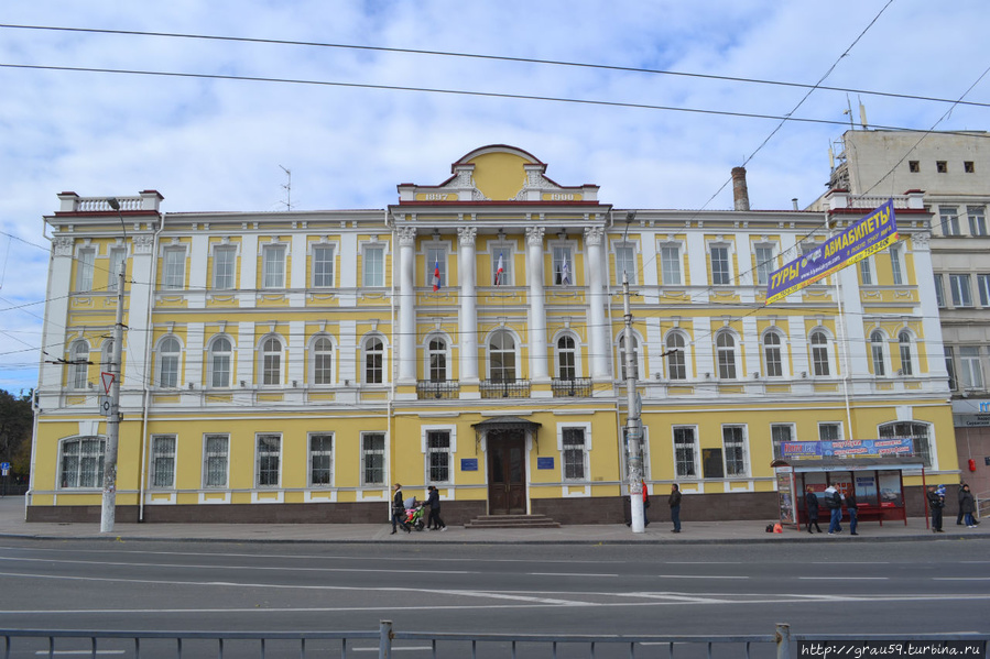 Здание бывшей казенной палаты Симферополь, Россия
