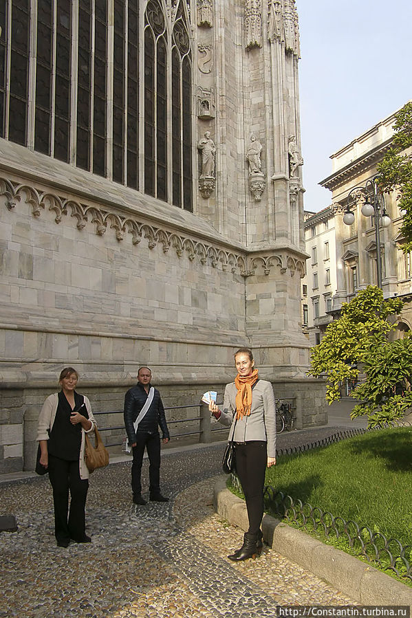 Перед подъемом на крышу. Перед подъемом на крышу.