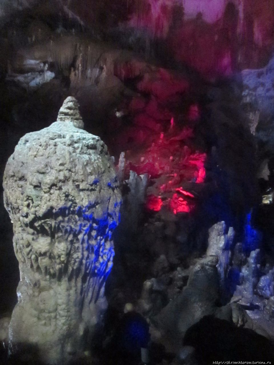 Прогулка по пещере Прометея