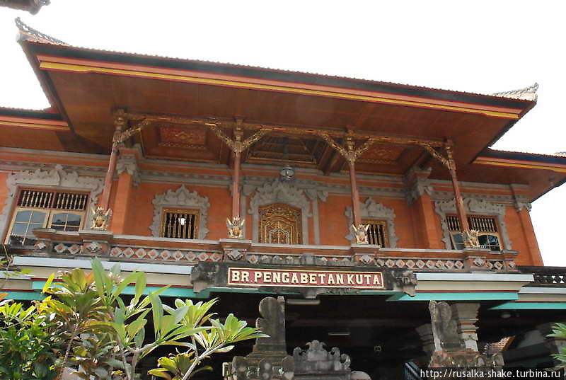 Архитектура храма Бедахулу, Индонезия
