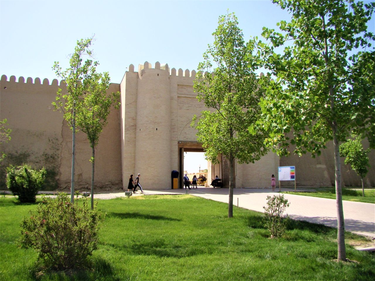 Руины дворца Тимура — Аксарай Шахрисабз, Узбекистан