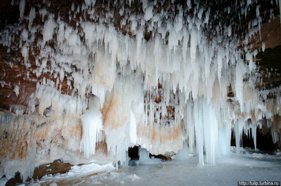 Ледяные пещеры Апосл Айлендс Острова Апосл Айлендс, CША
