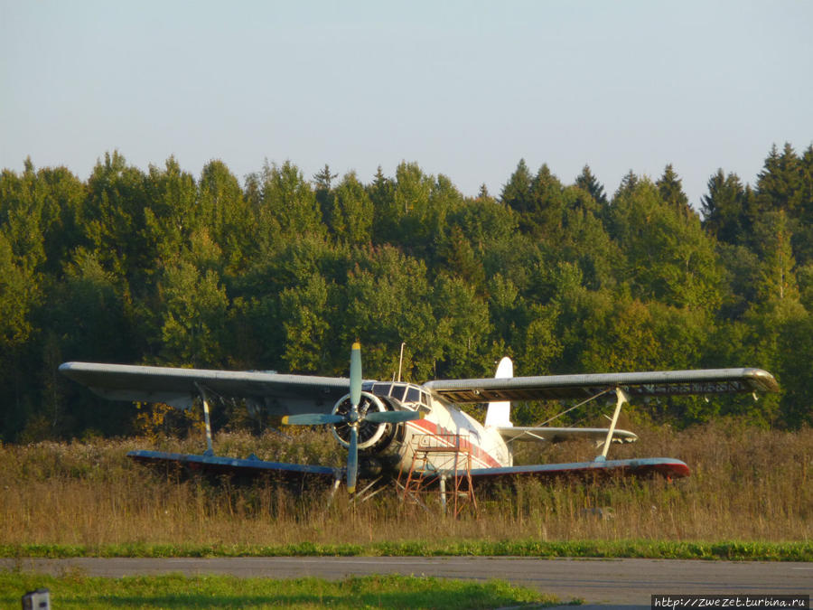 Аэродром в поселке Сельцо Сельцо (Ленинградская область), Россия