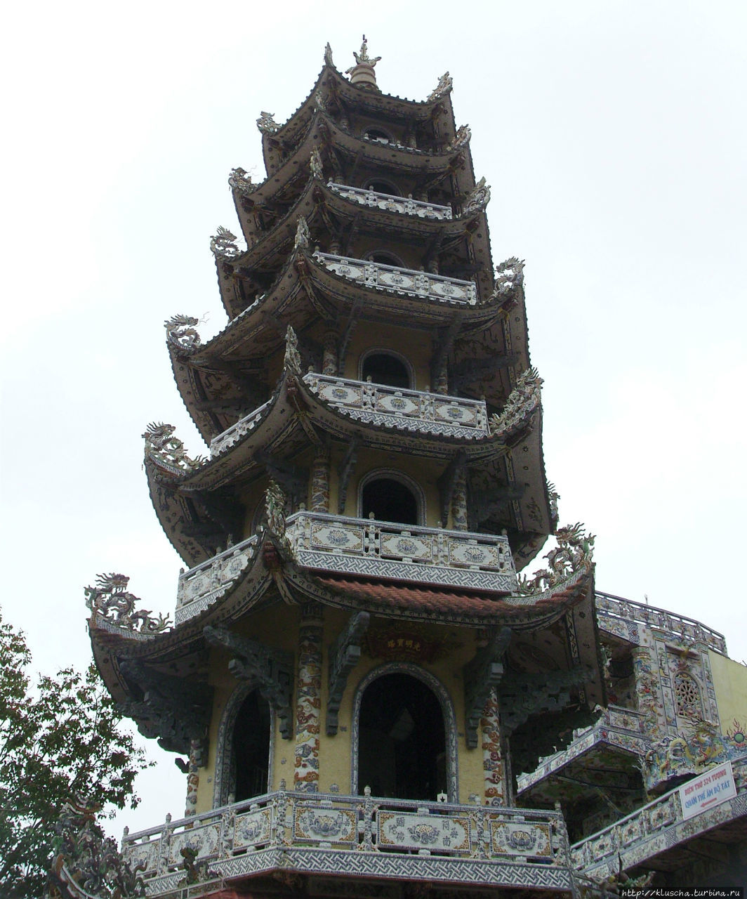 Индивидуальный Далат. часть 4 Храм Линь Фуок Далат, Вьетнам