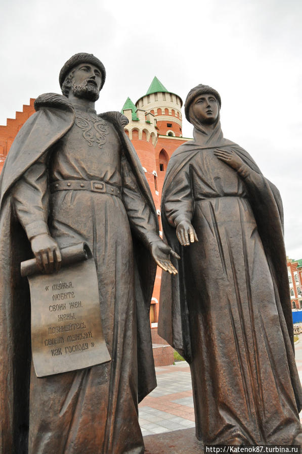 Памятник Петру и Февронье Йошкар-Ола, Россия