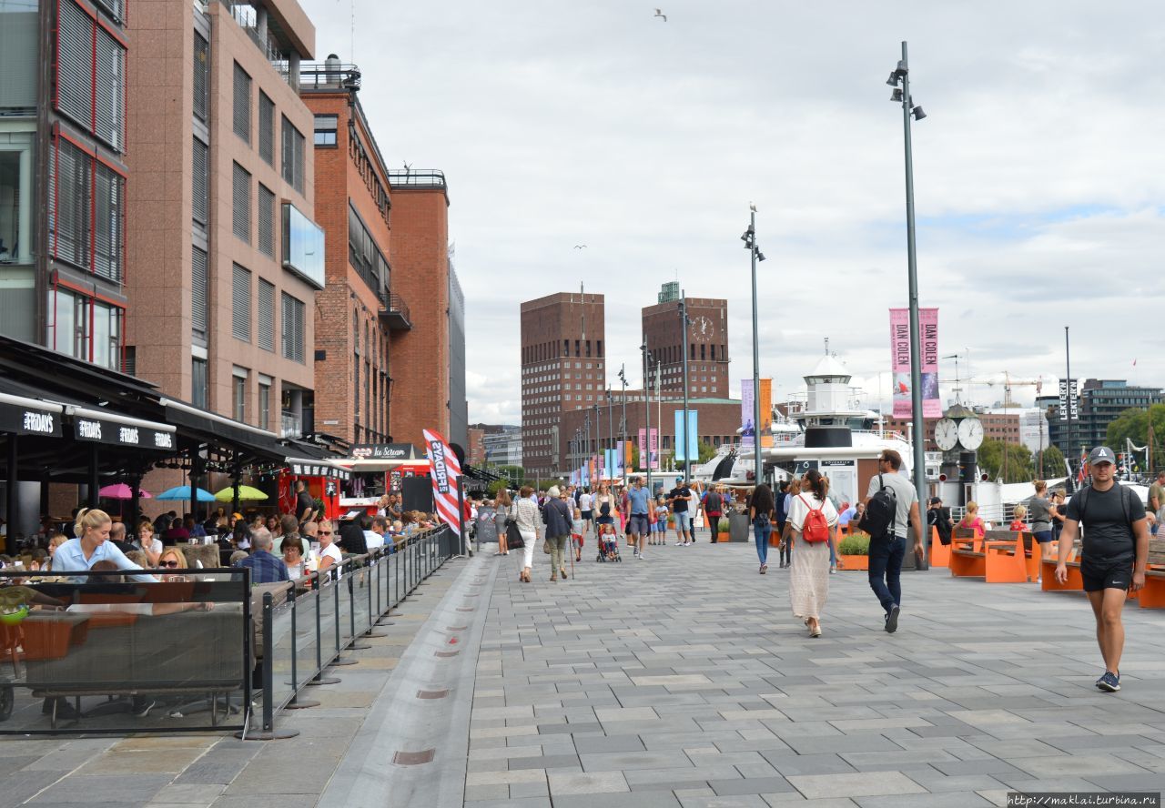 Крепость и замок Акерхус Осло, Норвегия Крепость и замок Акерхус Осло, Норвегия
