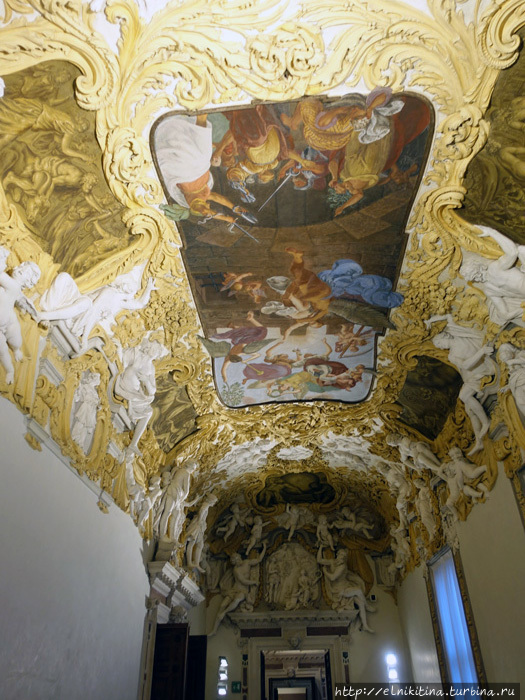 Дворец Леони Монтанари Виченца, Италия