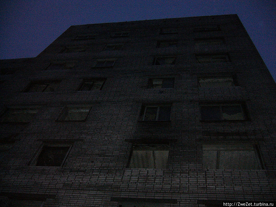 Дом-призрак на Гутуевском острове Дом-призрак на Гутуевском острове