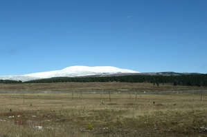 Гора Сарлык в ясную погоду (снимок сделан тремя днями позже)