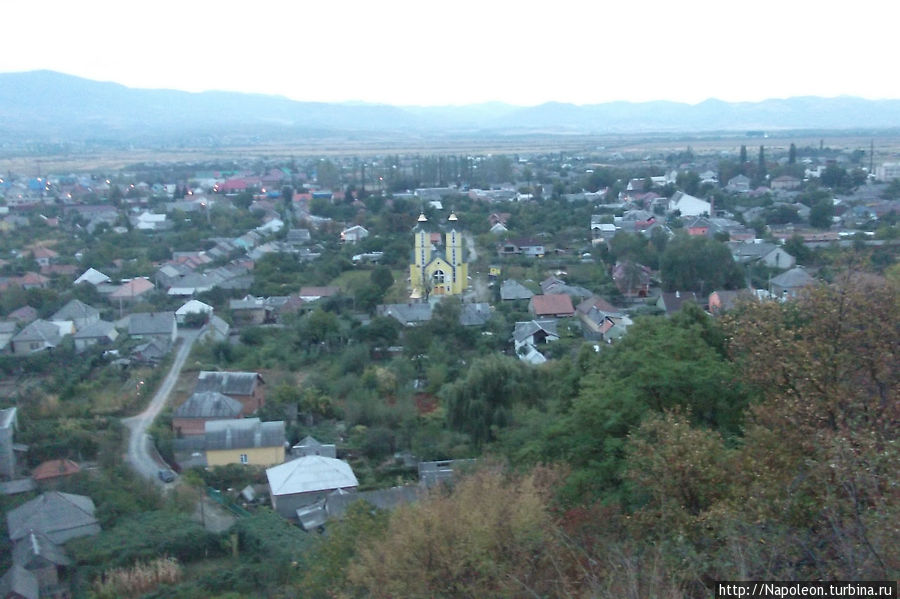 Королевский замок Нялаб Королёво, Украина