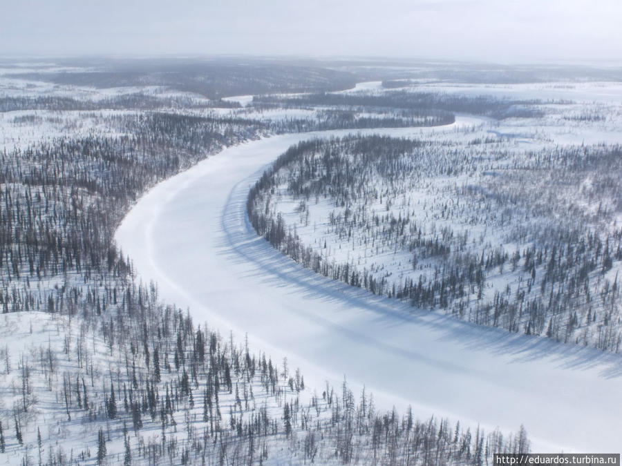 Над тундрой на Colibri Игарка, Россия Над тундрой на Colibri Игарка, Россия