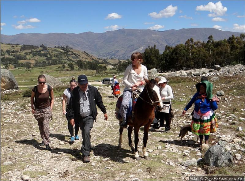 Пеше-конная прогулка в горах Каруаз, Перу