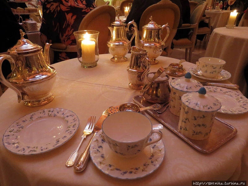 Чаепитие в отеле Ритц Лондон, Великобритания