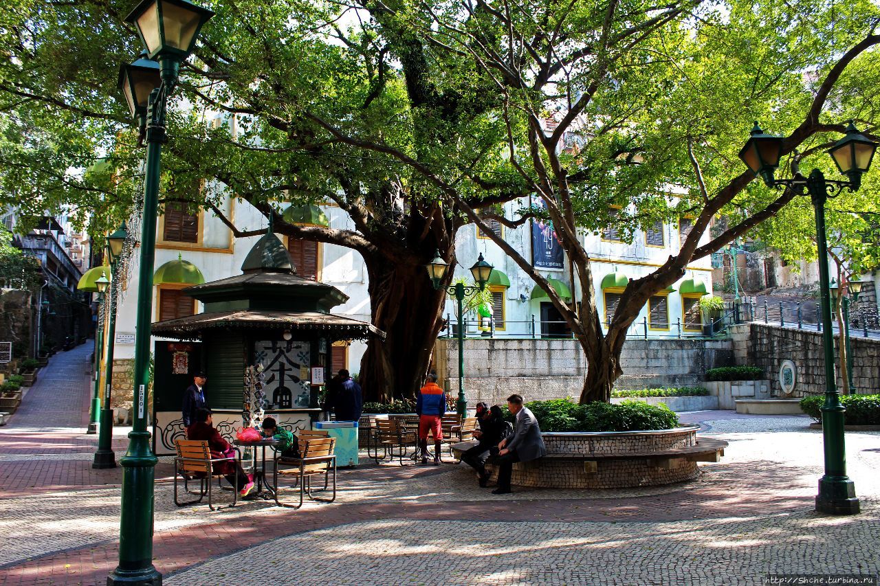 Улочка Лилау (Руа-ду-Лилу) Макао центр города, Макао