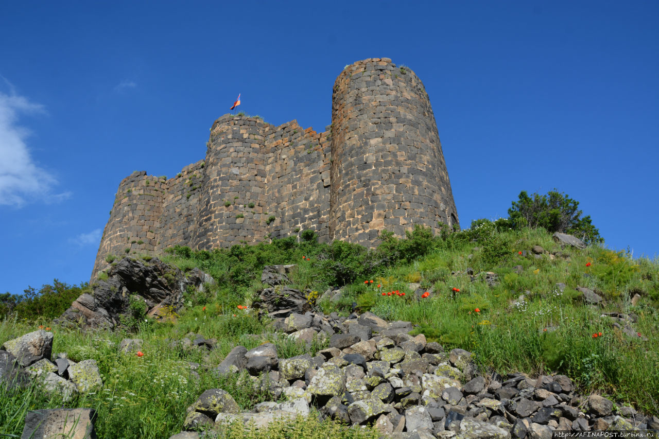 Крепость Амберд с французским шармом Амберд, Армения