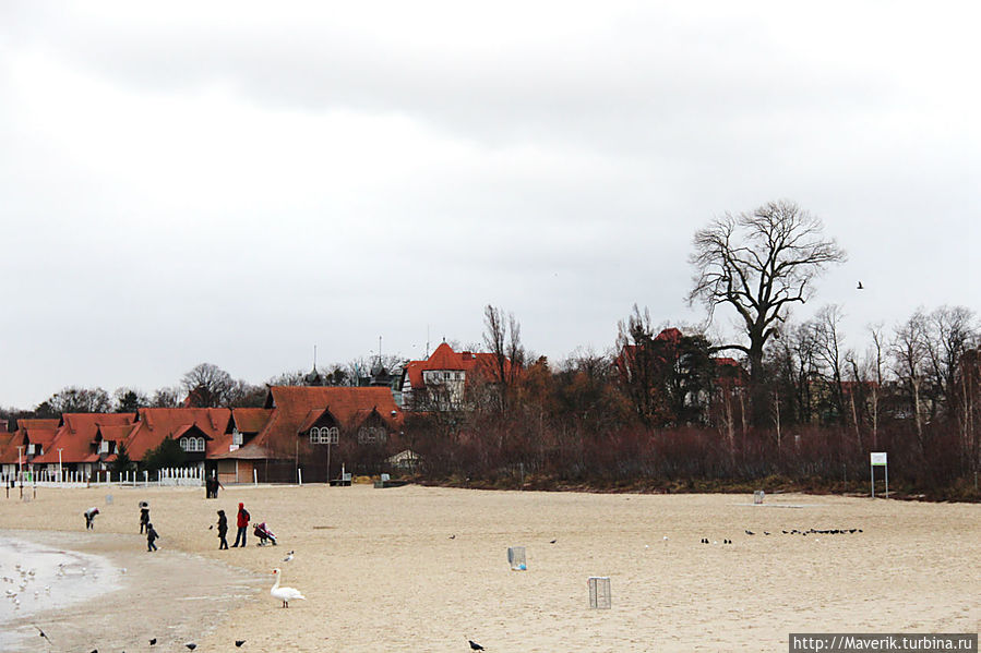Песчанные пляжи. Сопот, Польша