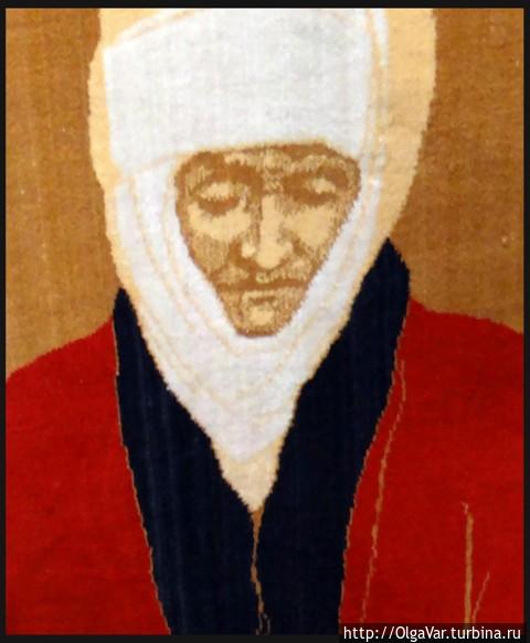 Алайская царица Курманжан Маматбай датка — портрет выткан на ковре Иссык-Кульская область, Киргизия