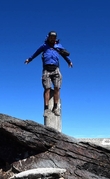 алматинский путешественник Андрей Гундарев (Алмазов) на высшей точке Испании в рамках проекта Корона Европы