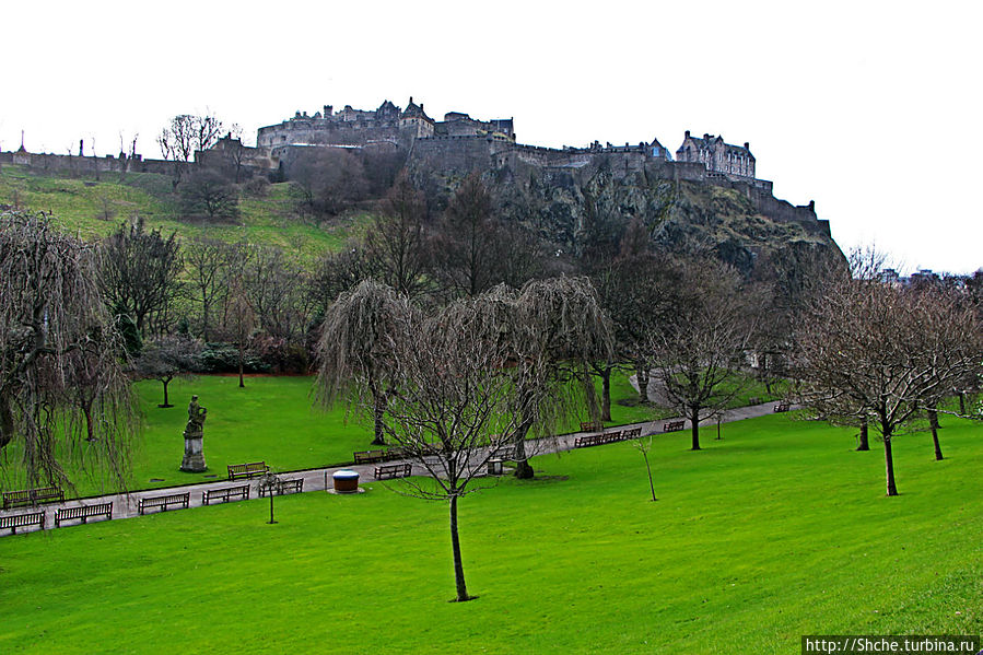 Эдинбургский замок и Замковая скала - 320 градусов обхода