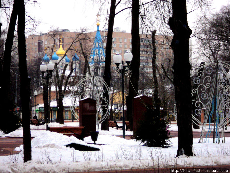 Лефортово. Сквер на Госпитальной площади Москва, Россия