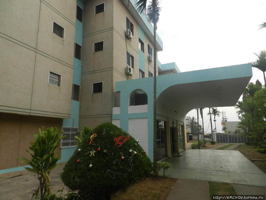 Отель Азур Яунде, Камерун