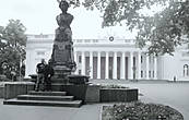 Памятник А. Пушкину — в Одессе поэт прожил 13 месяцев