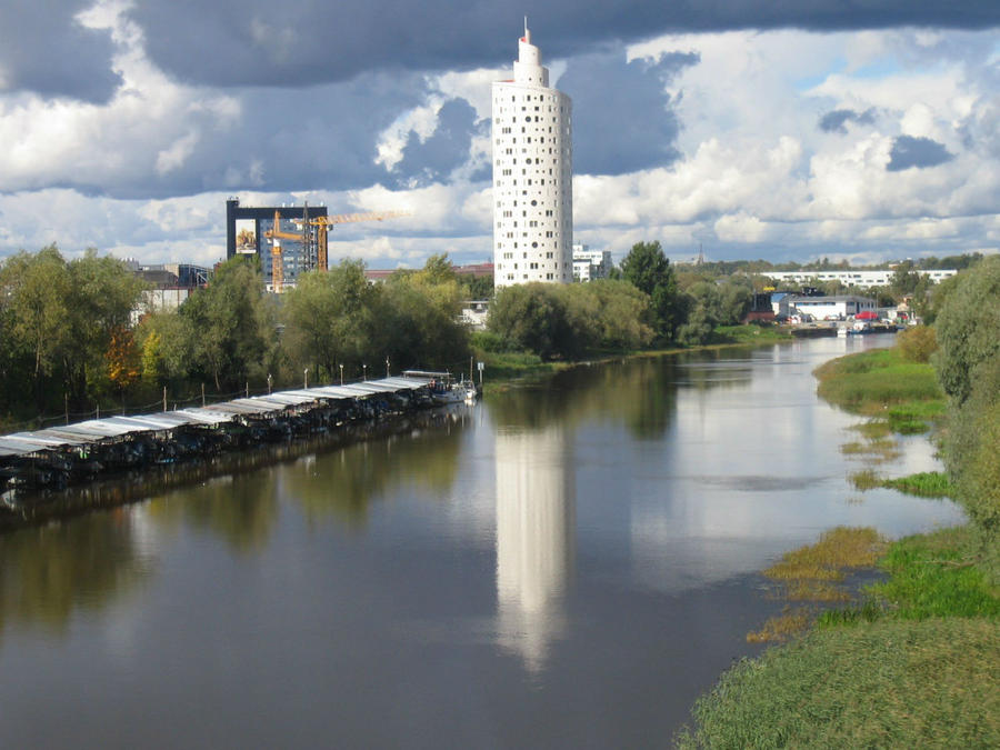 Вид на Улитку со стороны Эмайыги. Википедия Тарту, Эстония