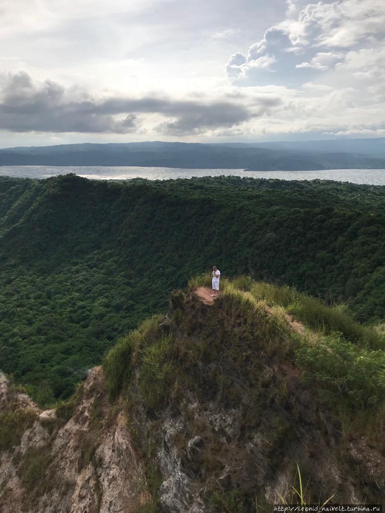 Филиппины. Самый маленький в мире вулкан, или за чашей Тааля
